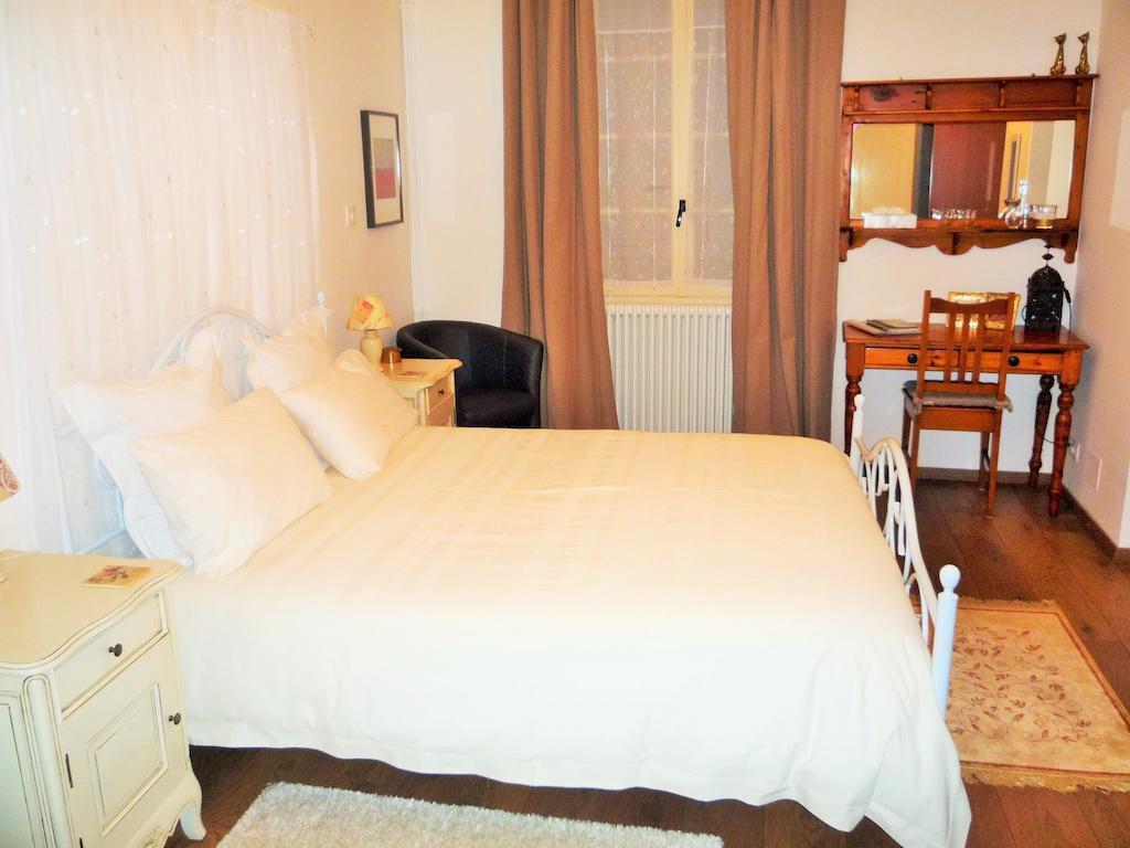 Chez Edell Bed & Breakfast Monpazier Room photo